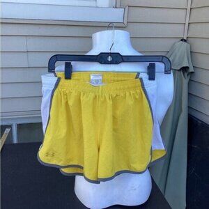 Grandpa mob wife clean girl office fairy core Under Armour Athletic Shorts small